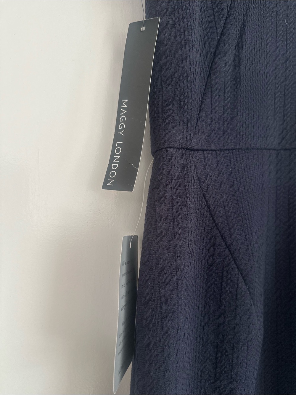 Navy Tie-Neck Short Sleeve Sheath Dress by Maggie London - Picture 3 of 3